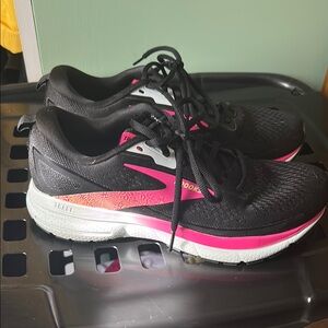 Brooks Black and Pink Athletic Shoes with Breathable Mesh